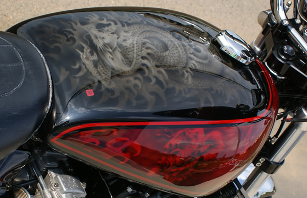 KAWASAKI Z1にエアーブラシによる龍　風神　雷神　鬼カスタムペイントの施工例　　