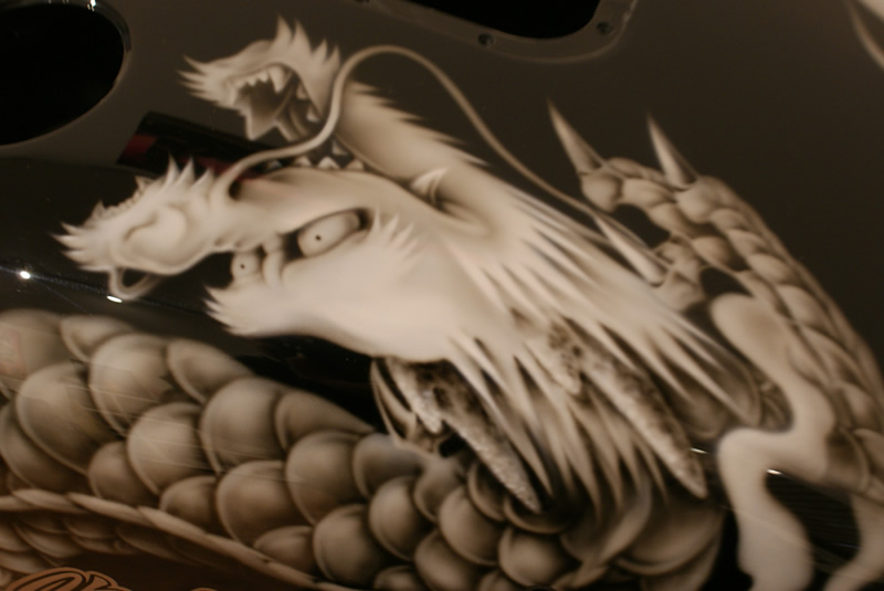   ハーレーFLSTC　龍図デザイン　　