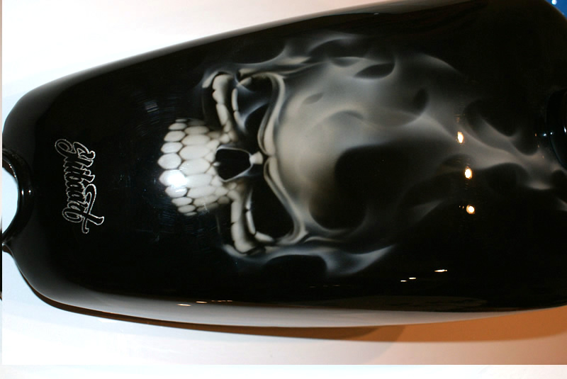   HARLEY DAVIDSON リアルフレイムス　　スカルデザイン　　　　