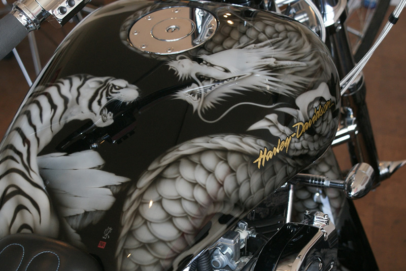   ハーレー　龍図　虎図　　　