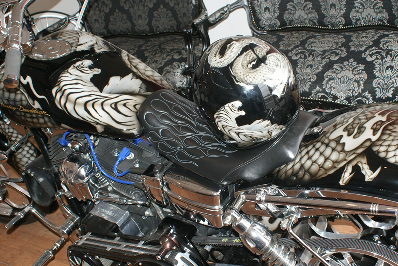 ハーレー　龍図　虎図　　　