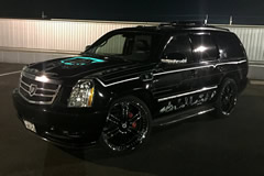 CADILLAC ESCALADE(�L���f���b�N�G�X�J���[�h)�@�~���[����