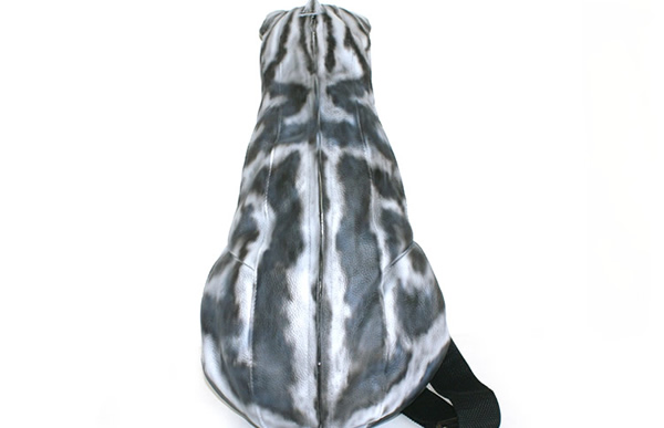 猫バッグ　デザインアートペイント　ペイントの施工例　