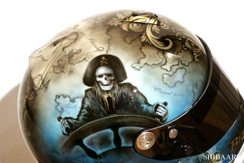 　RAI　GP　HELMET　海賊船モチーフにしたデザインペイント　