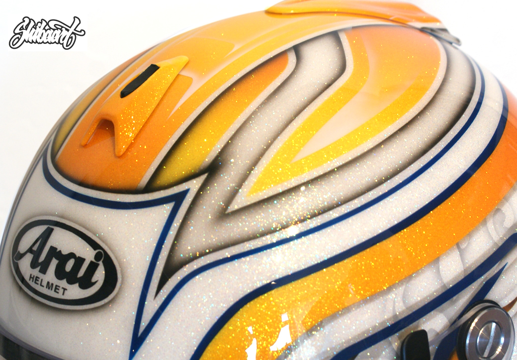 　ARAI GP HELMETチェッカーパターン,　グラフィックライングラデーション