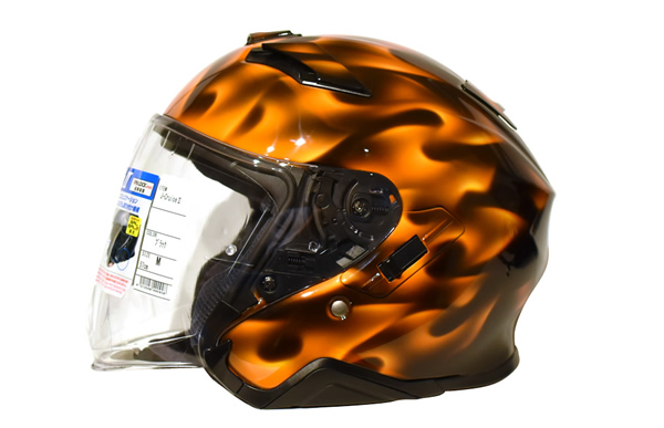 SHOEI　CruiseⅡ HELMETにリアルフレイムスのカスタムペイントを施した施工例