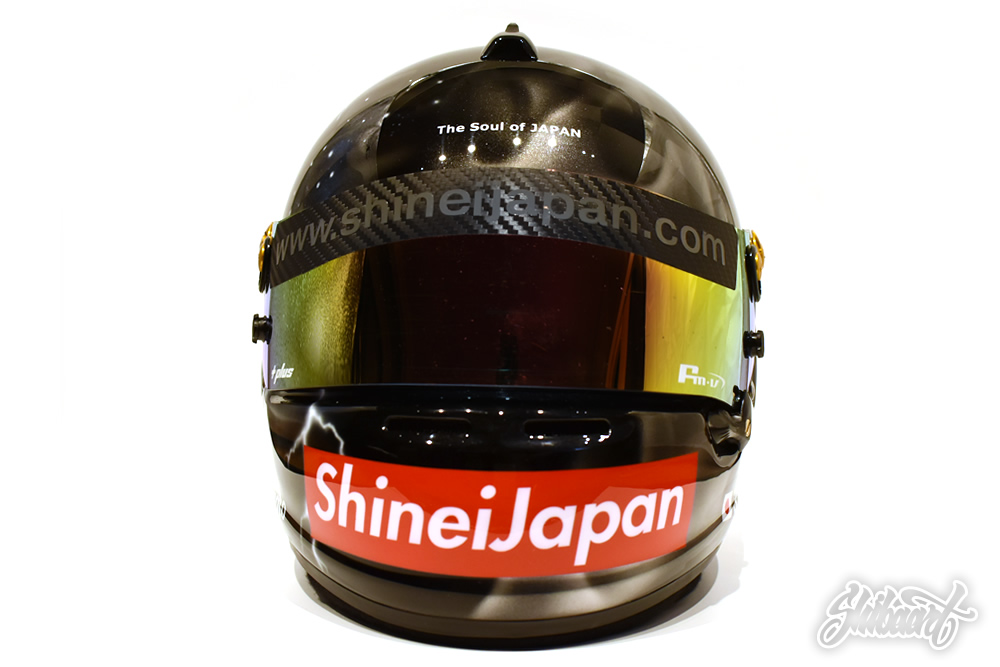 ARAI GP6 HELMETチェッカーフラッグベース リアルフレイムスメタリックシルバー   カスタムペイント