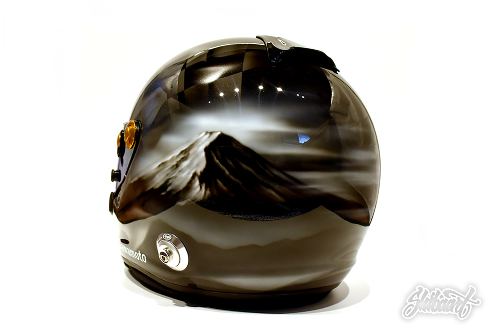 ARAI GP6 HELMETチェッカーフラッグベース リアルフレイムスメタリックシルバー   カスタムペイント