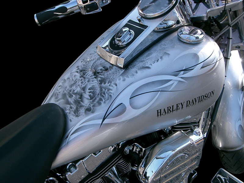   ハーレーFAT BOY　龍図デザイン　　