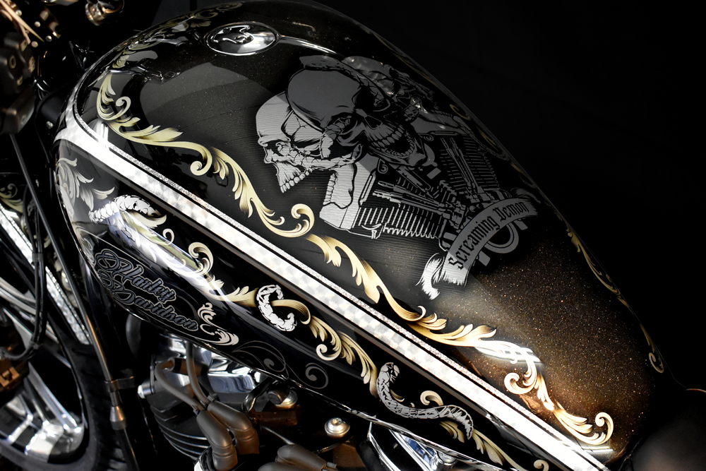  SHIBAART FXBRS　バロックとスカルデザインをベースにシルバーリーフ　