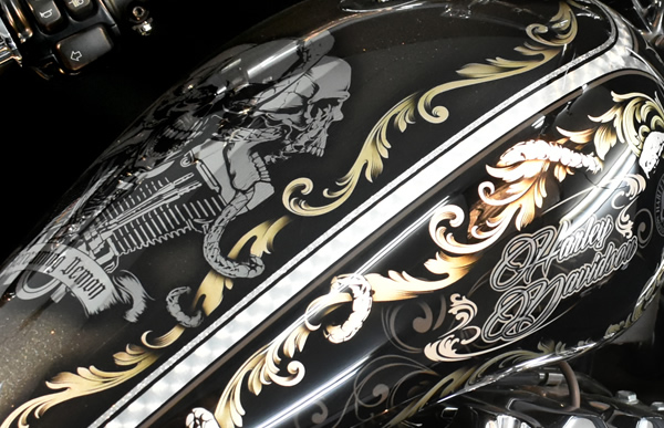 HARLEY DAVIDSON　FXBRSカスタムペイントの施工例