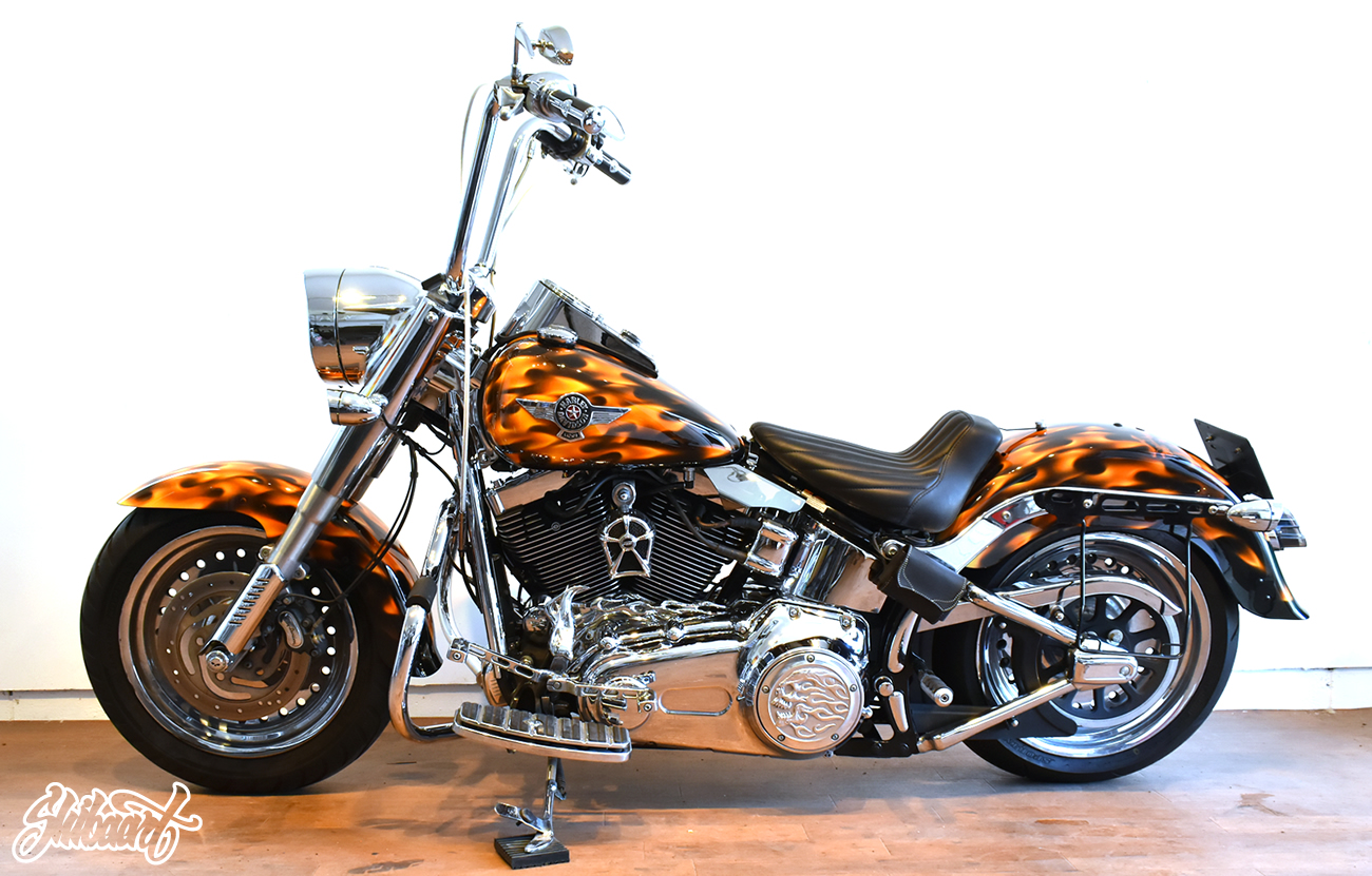  HARLEY DAVIDSON ファットボーイ リアルフレイムス　フルカラー　　　