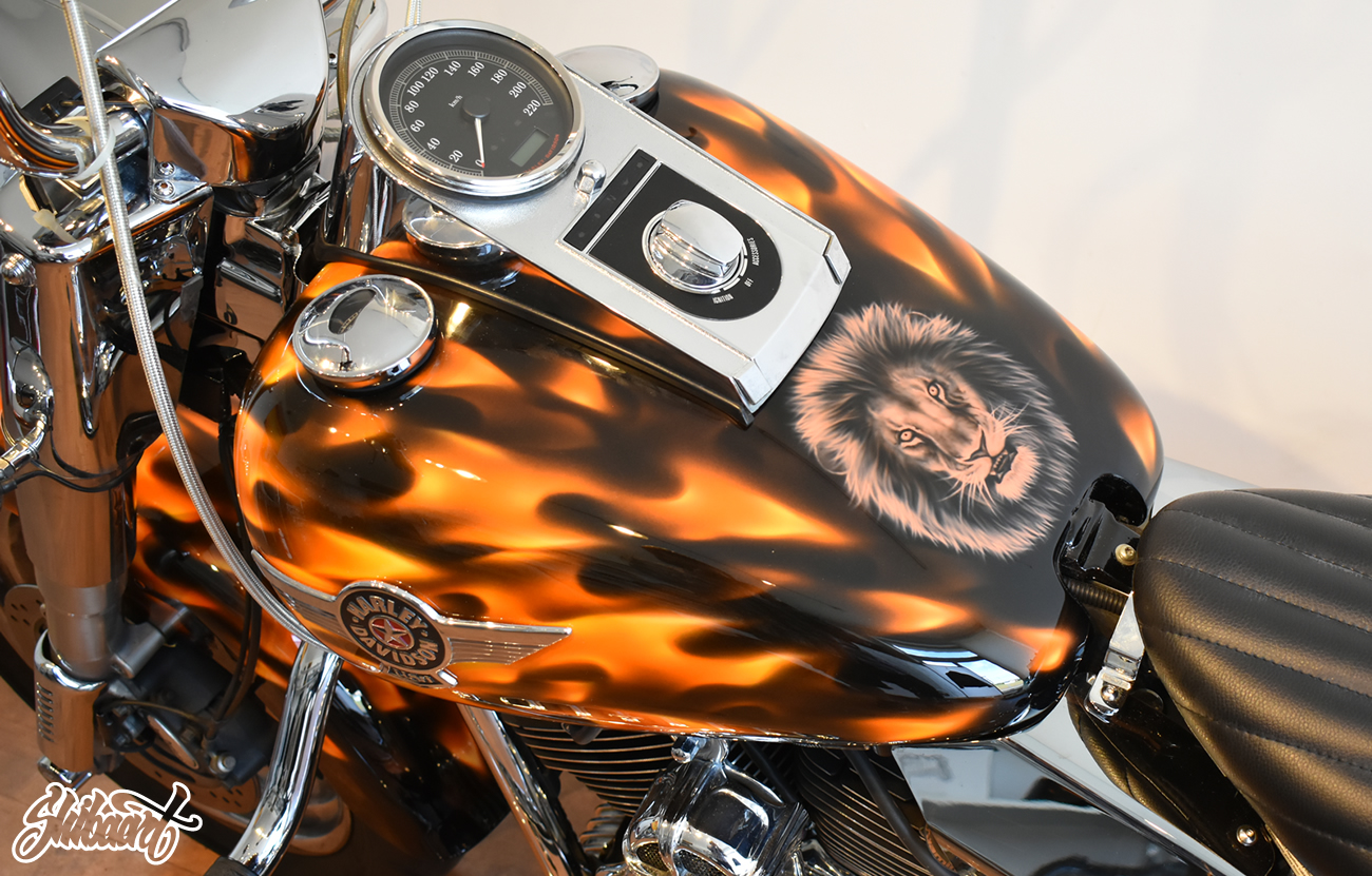   HARLEY DAVIDSON ファットボーイ リアルフレイムス　フルカラー　　