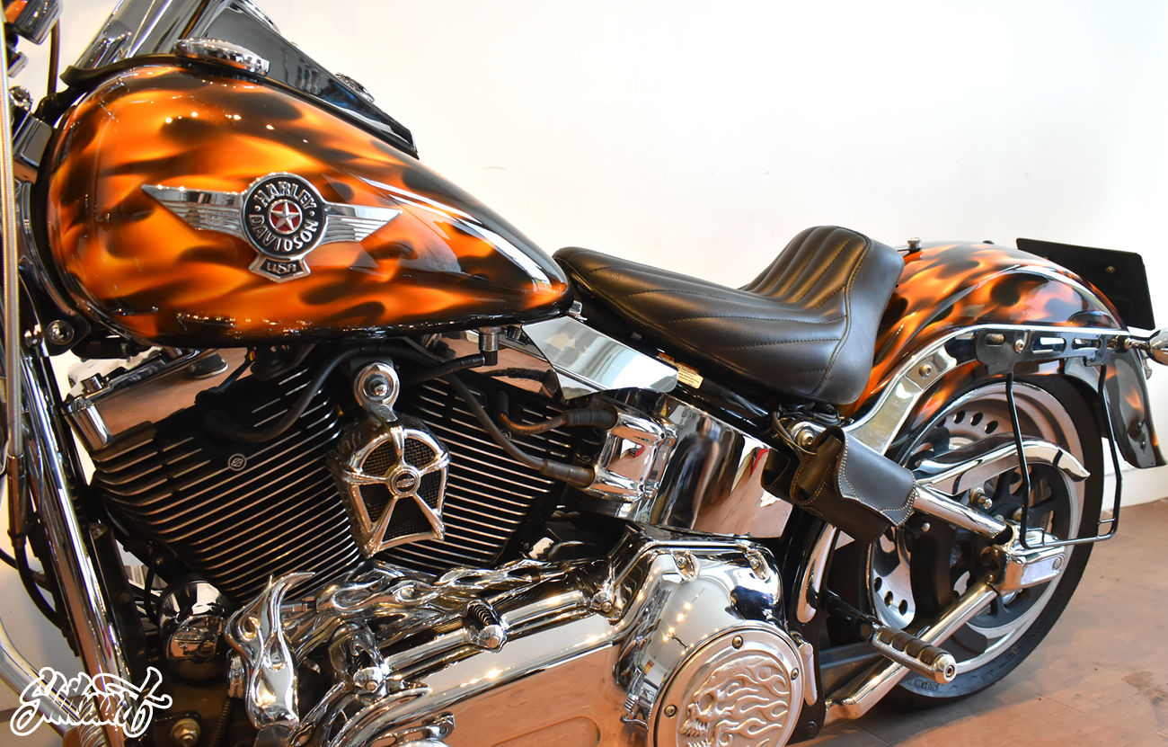  HARLEY DAVIDSON ファットボーイ リアルフレイムス　フルカラー　　　