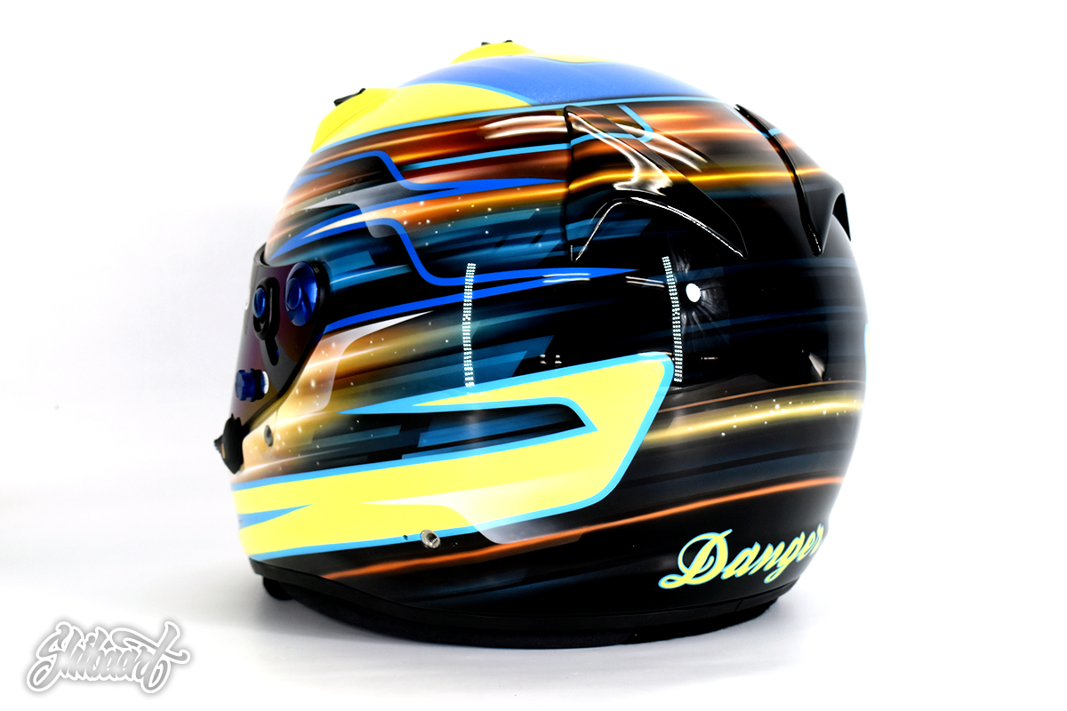 ARAI GP6 ヘルメットをベースにしたカスタムペイントの施工例　SHIBAART