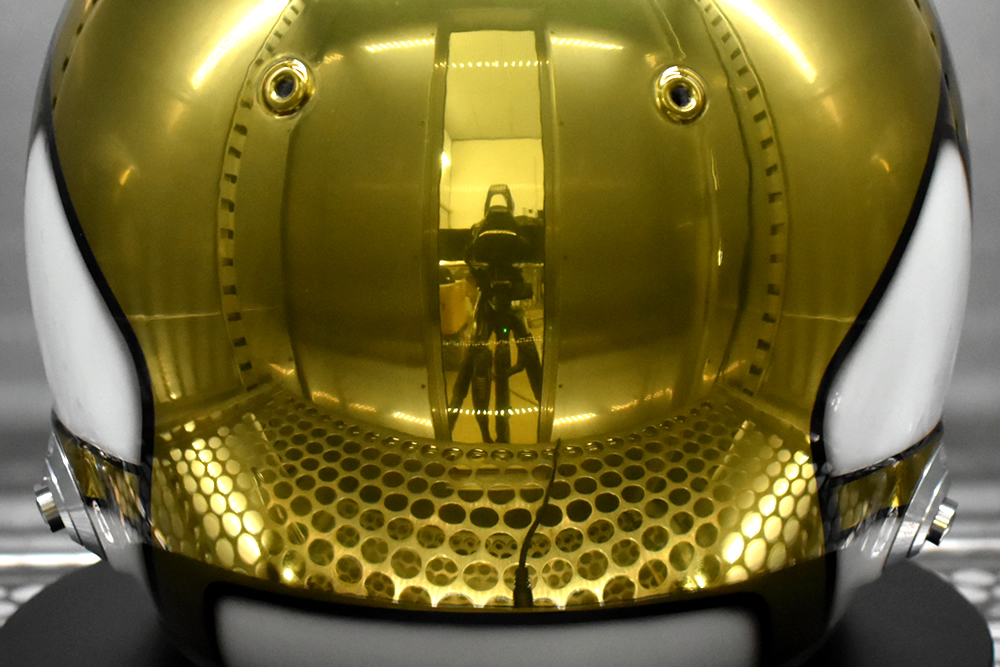 BELL レーシングヘルメット カスタムペイント｜メッキ塗装、キャンディーグラフィック、スパークルラメ入りSHIBAART