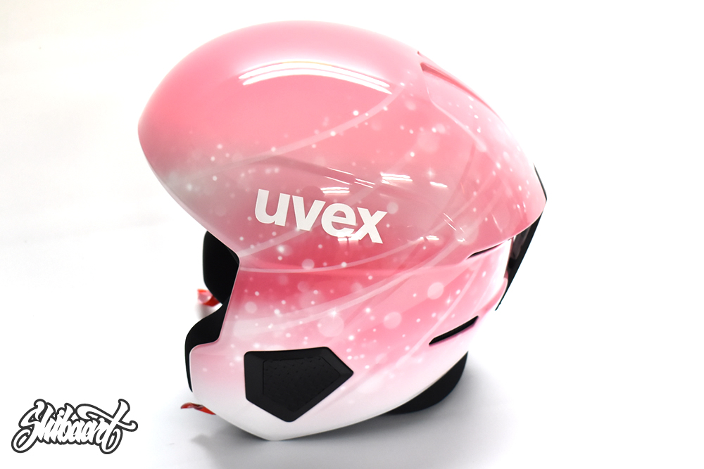 UVEX スキージャンプ用ヘルメットのカスタムペイント　勢藤優花 選手