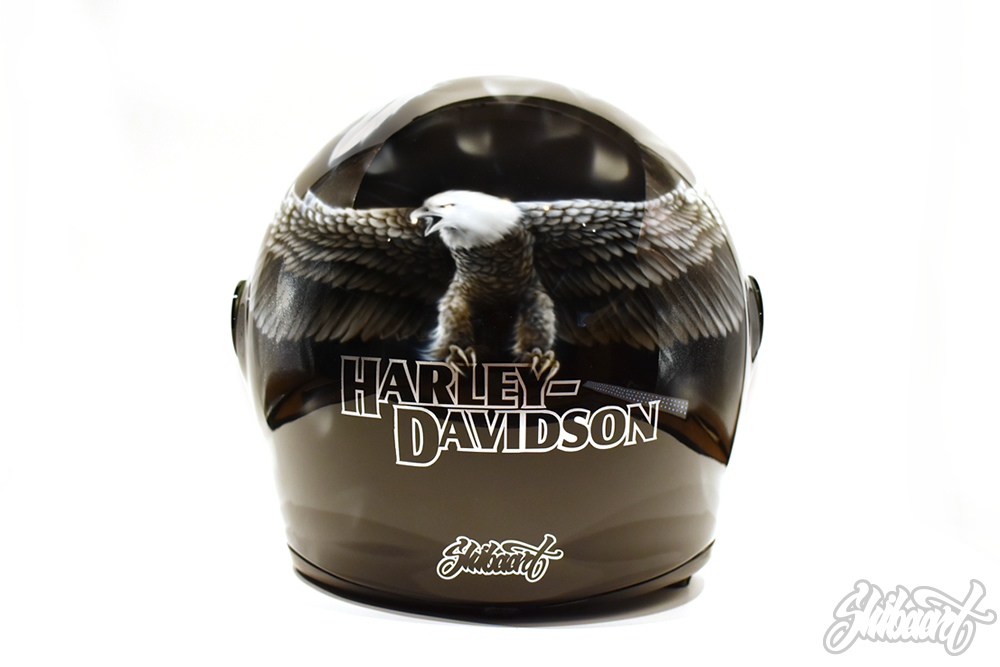 リアルフレイムスイーグルデザイン   SHOEIのヘルメット カスタムペイントの施工例２