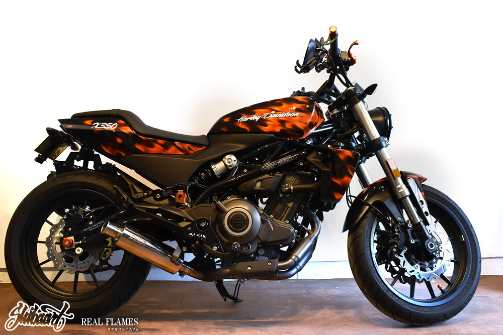 HARLEY DAVIDSON X350 リアルフレイムス フルカラー 施工例1