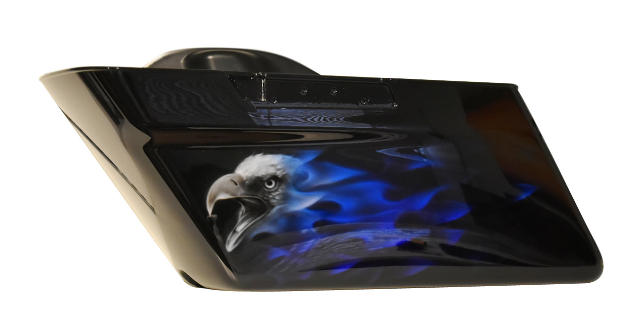 HARLEY DAVIDSON ツアーバッグ リアルフレイムスとキャンディーブルー施工例