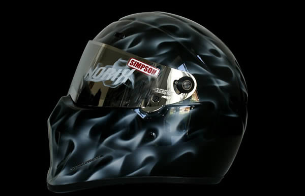 シンプソンにリアルフレイムスのカスタムペイントを施した施工例