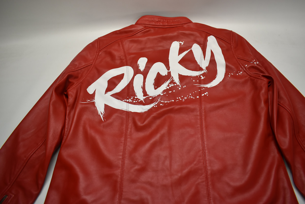 LIUGOO LEATHERS革ジャン カスタムペイント | 還暦祝い・記念日に世界に一着だけの贈り物 施工例2