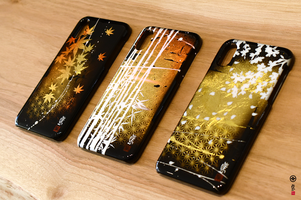 純金箔を贅沢に使用した高級スマートフォンケース  施工例2