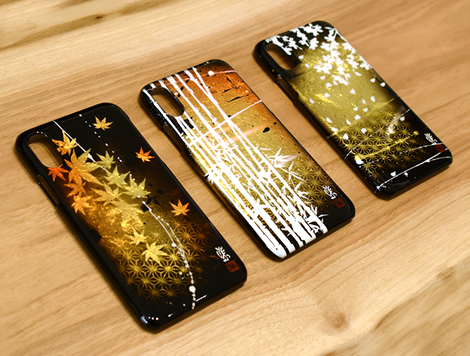 金箔アートペイント　純金スマホカバーの施工例